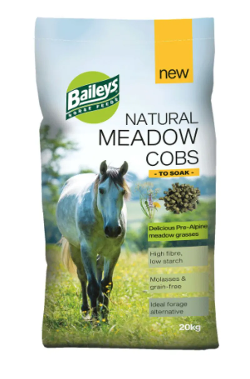 Baileys Natural Meadow Cobs 20KG